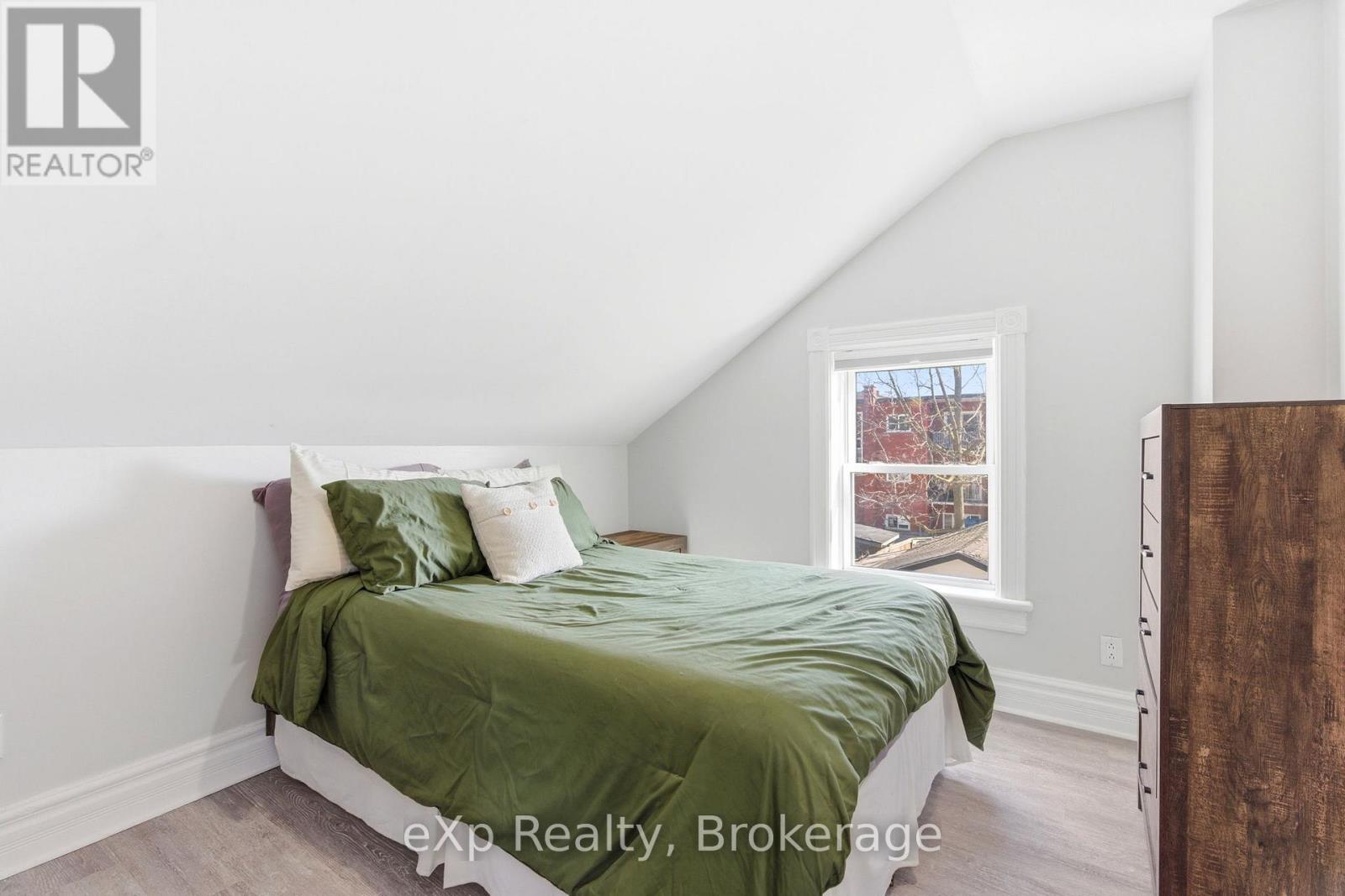 531 BRUNSWICK STREET - 24