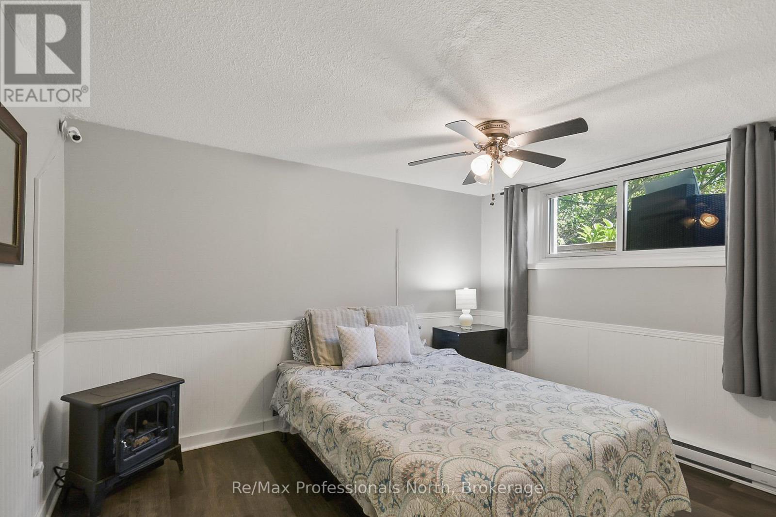 110 FRASER STREET - 22