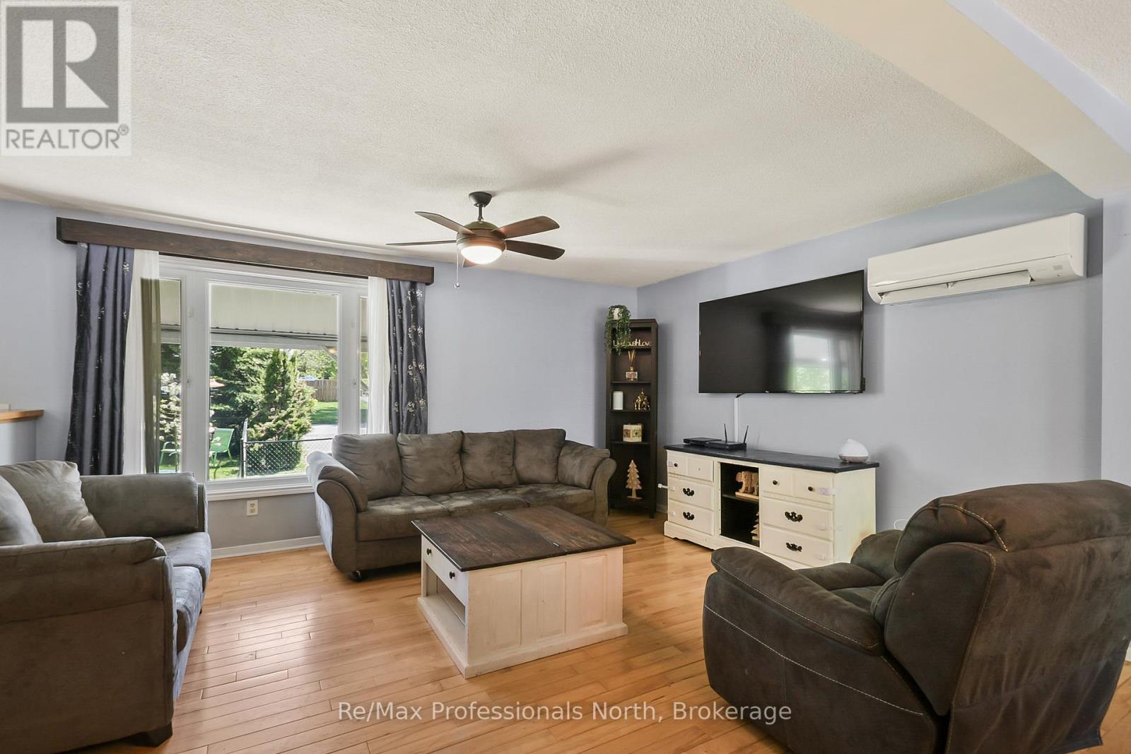 110 FRASER STREET - 6
