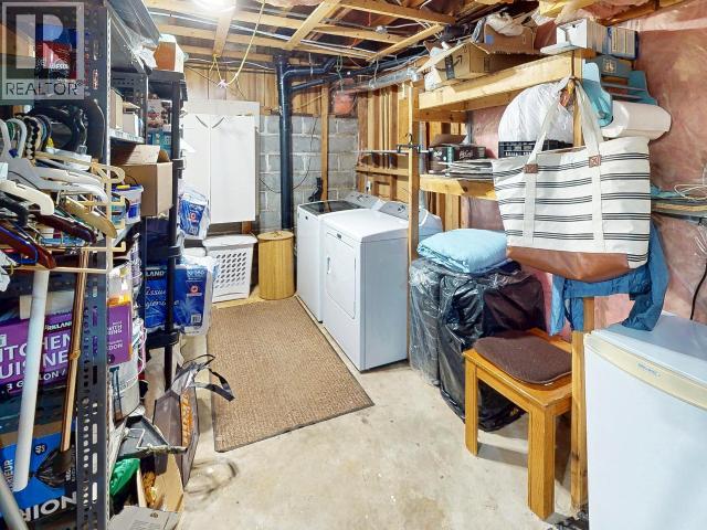 6771 DRAKE STREET, Powell River