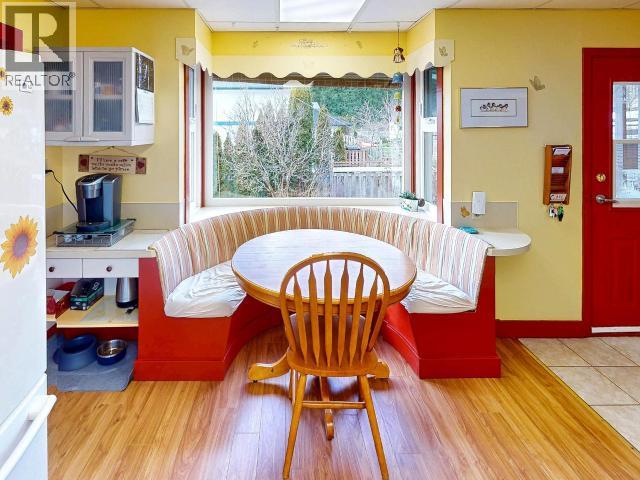 6771 DRAKE STREET, Powell River