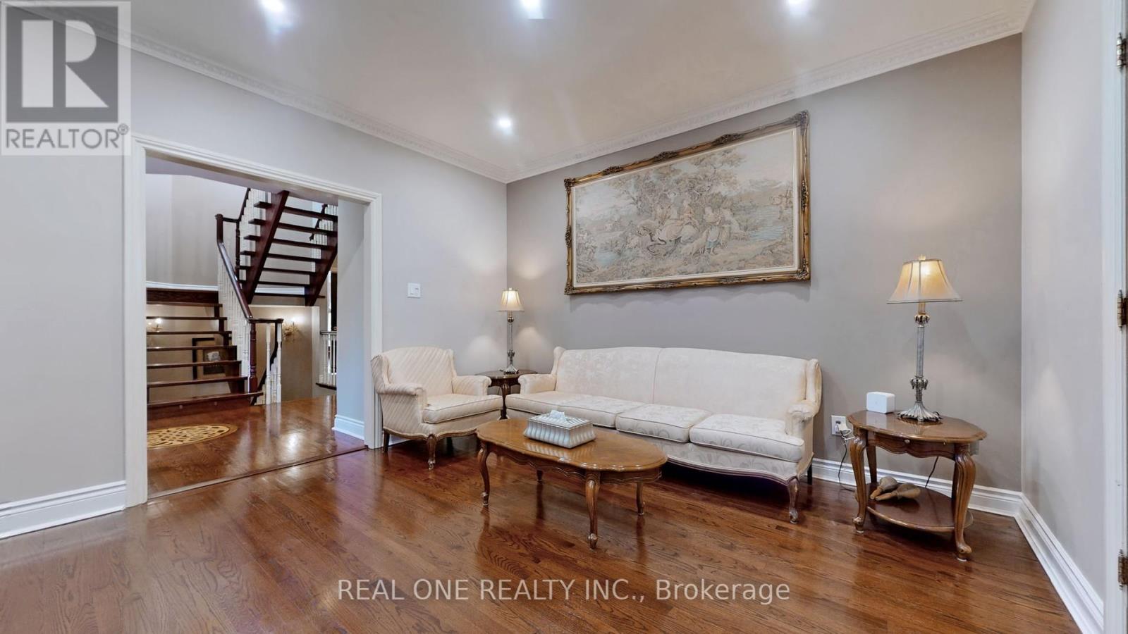12 JARVIS AVENUE - 9