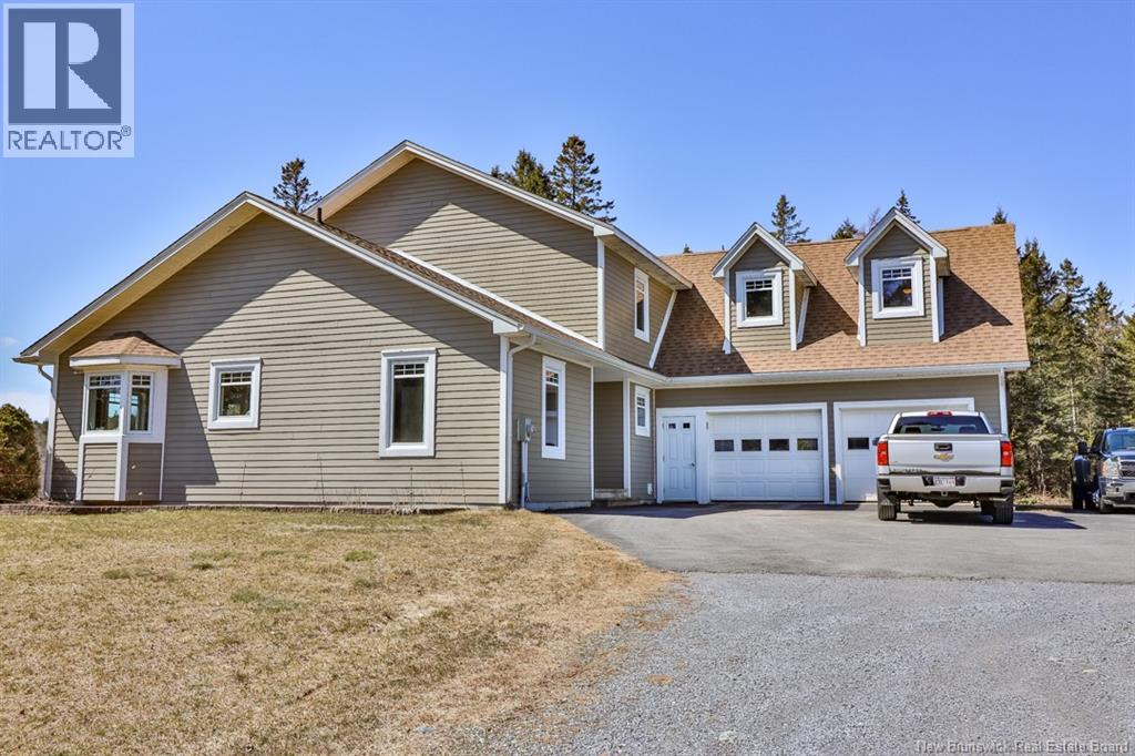 560 Lakeside Road — photo 37