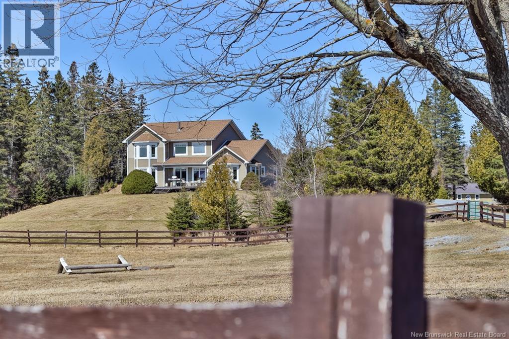 560 Lakeside Road — photo 38
