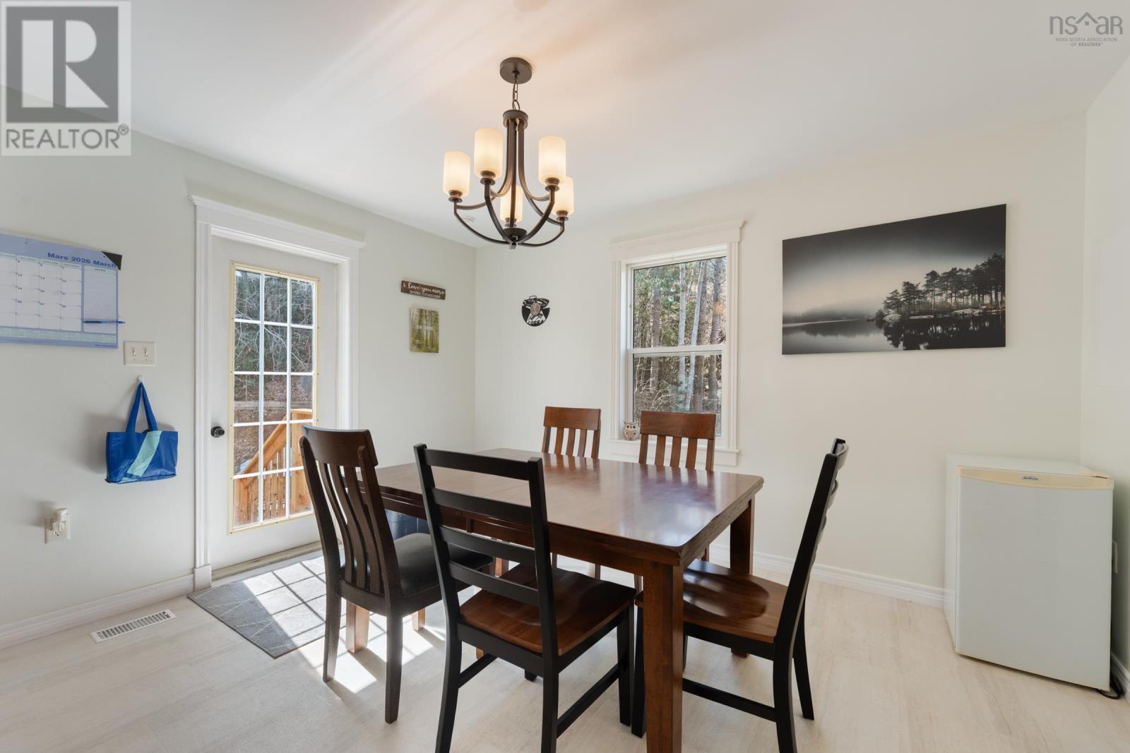 Property 14 of 50 of 1082 Meadowvale Road