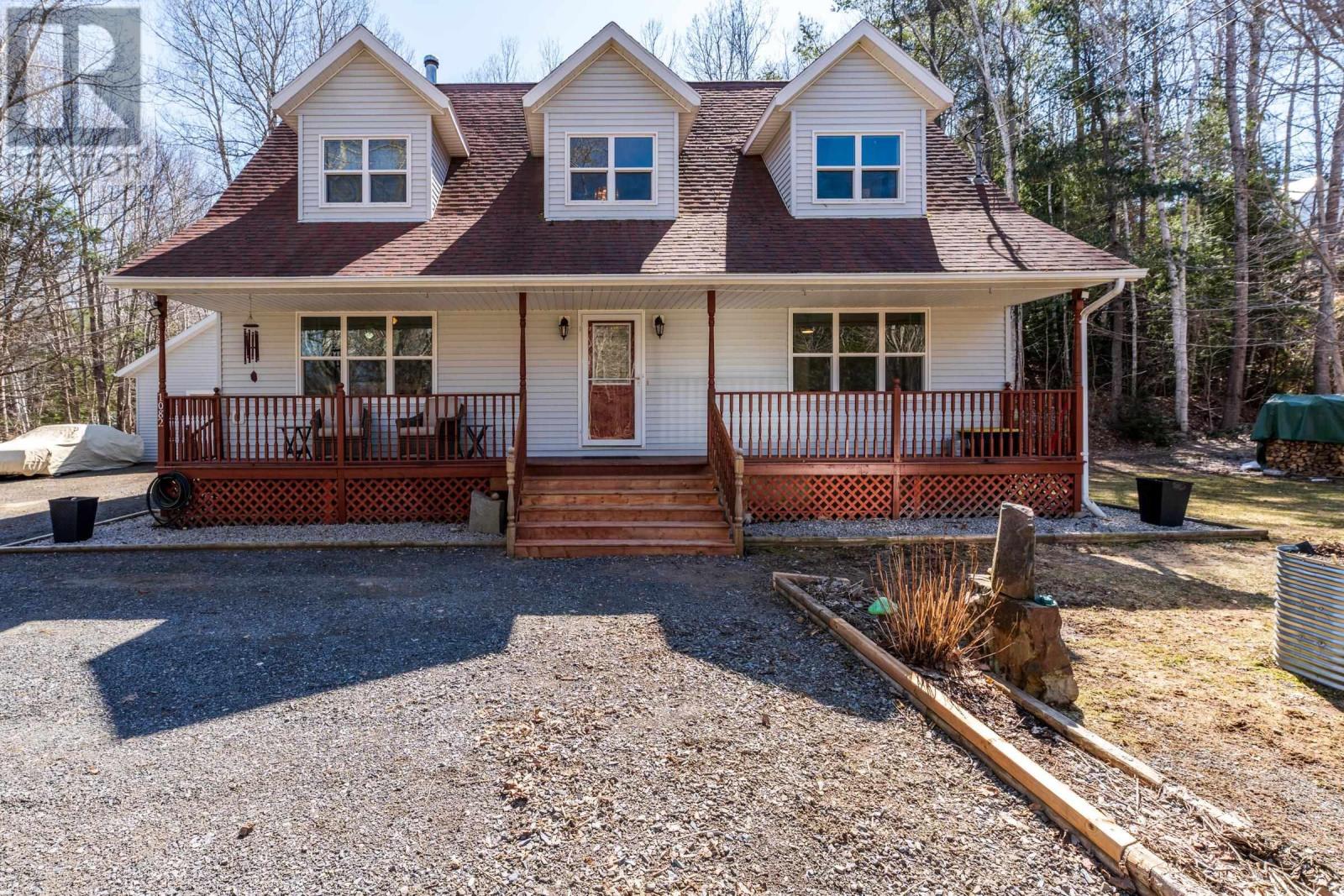 Property 3 of 50 of 1082 Meadowvale Road