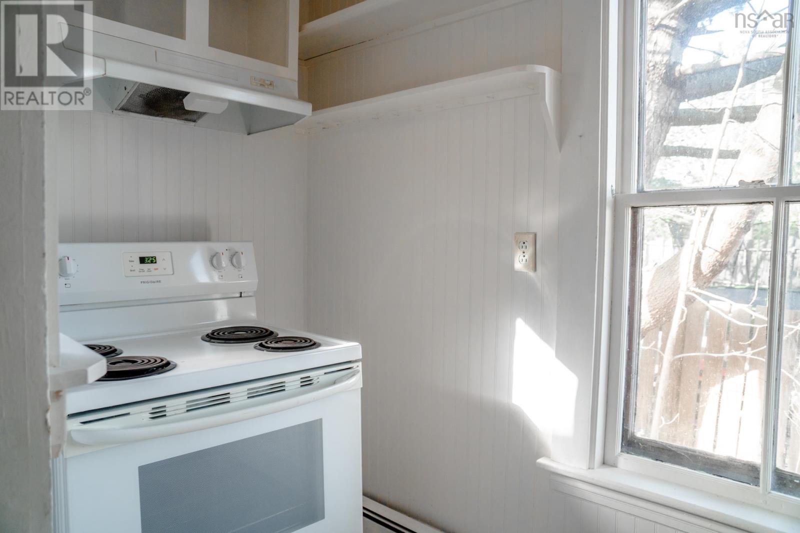 Property 15 of 30 of 3 Court Street