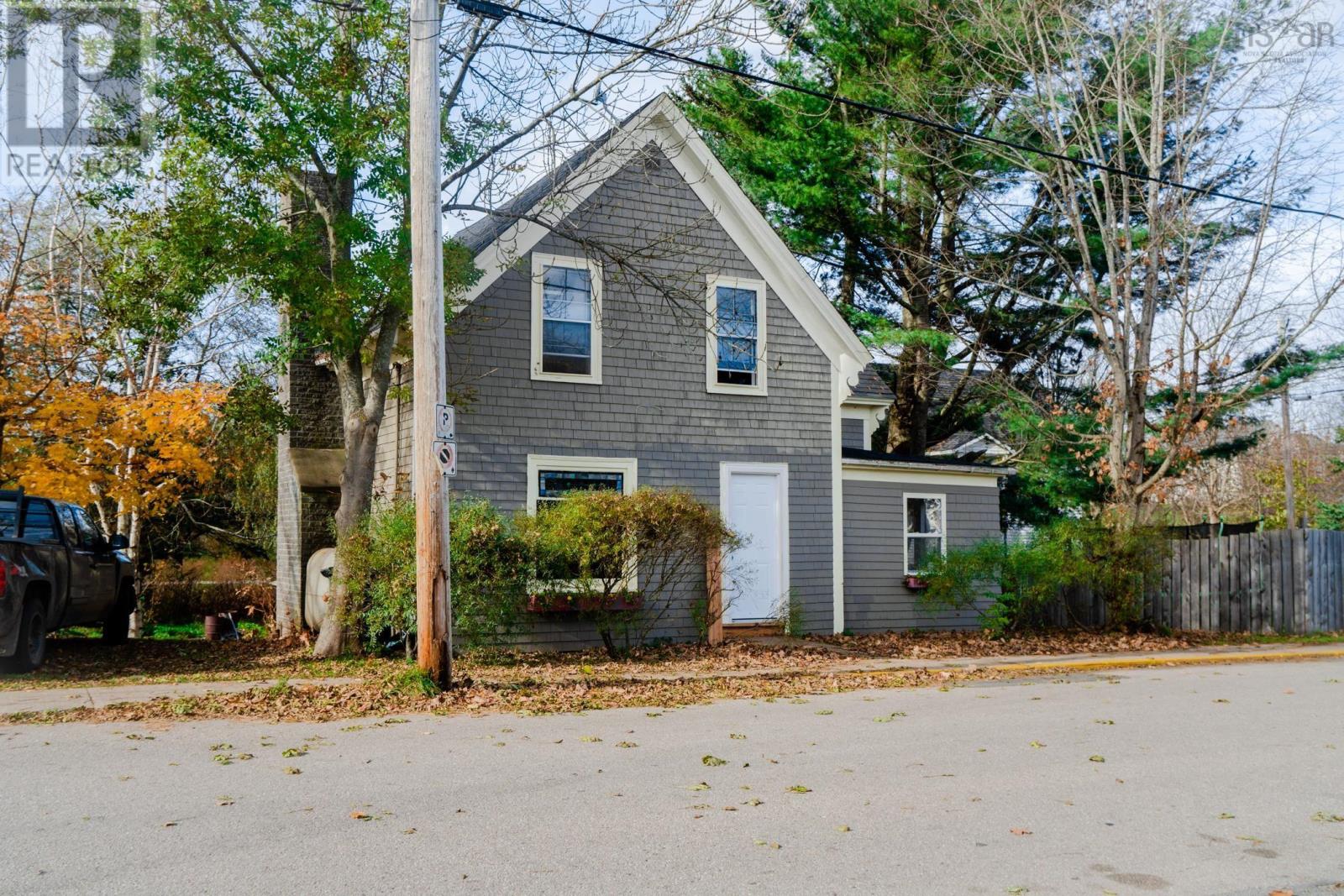Property photo of 3 Court Street