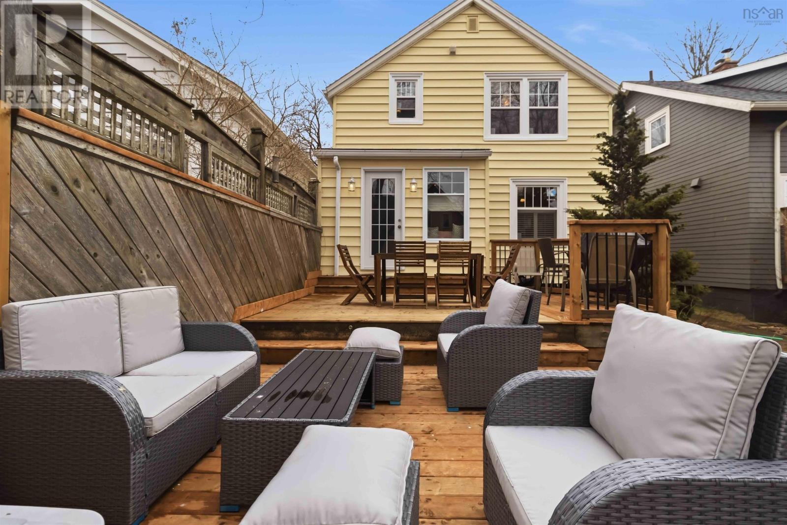 Property 43 of 49 of 1662 Walnut Street