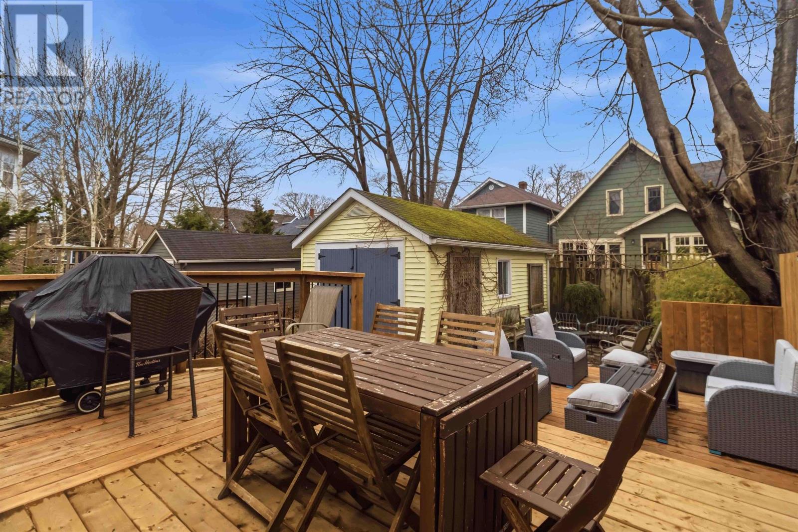 Property 41 of 49 of 1662 Walnut Street