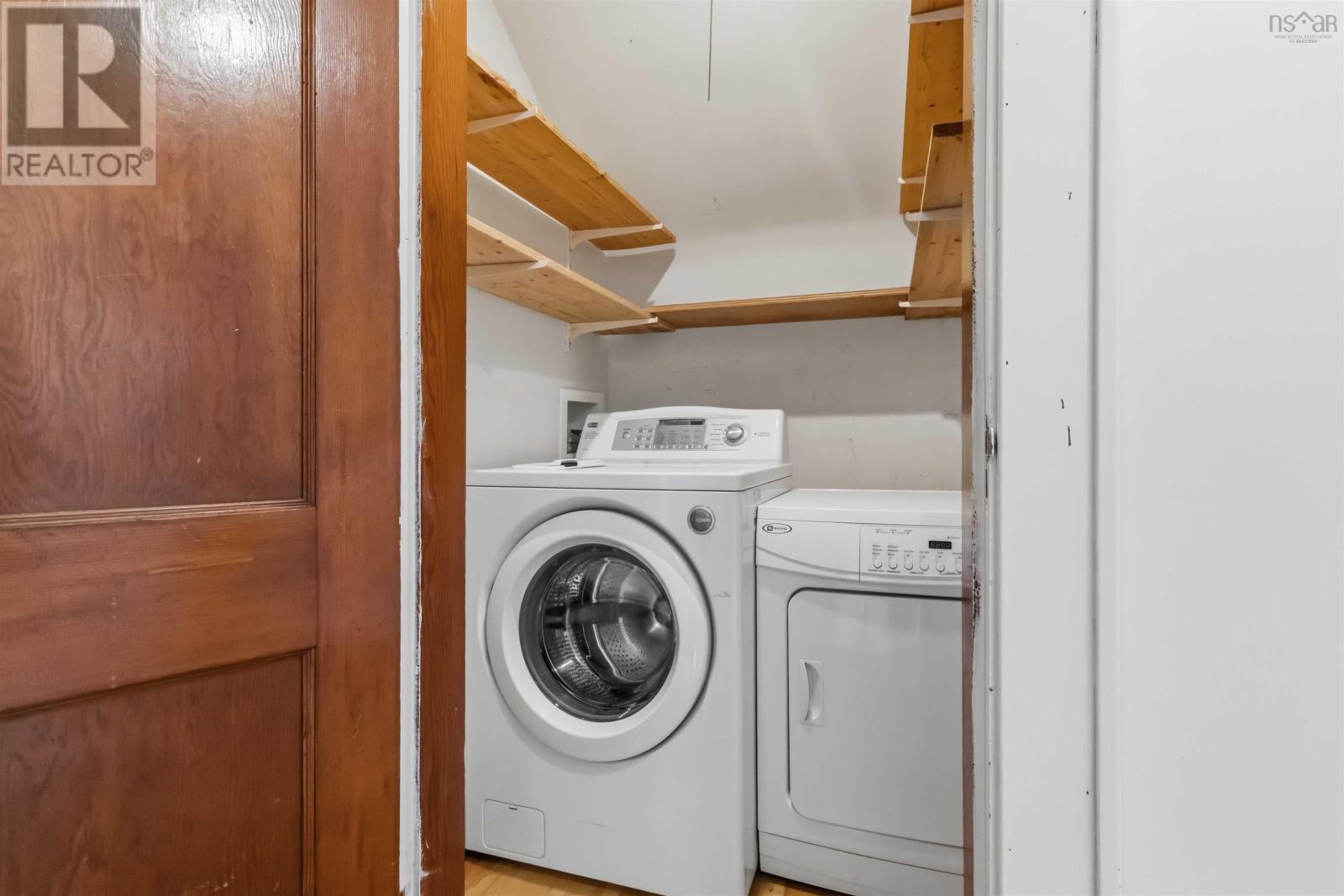 Property 35 of 49 of 1662 Walnut Street