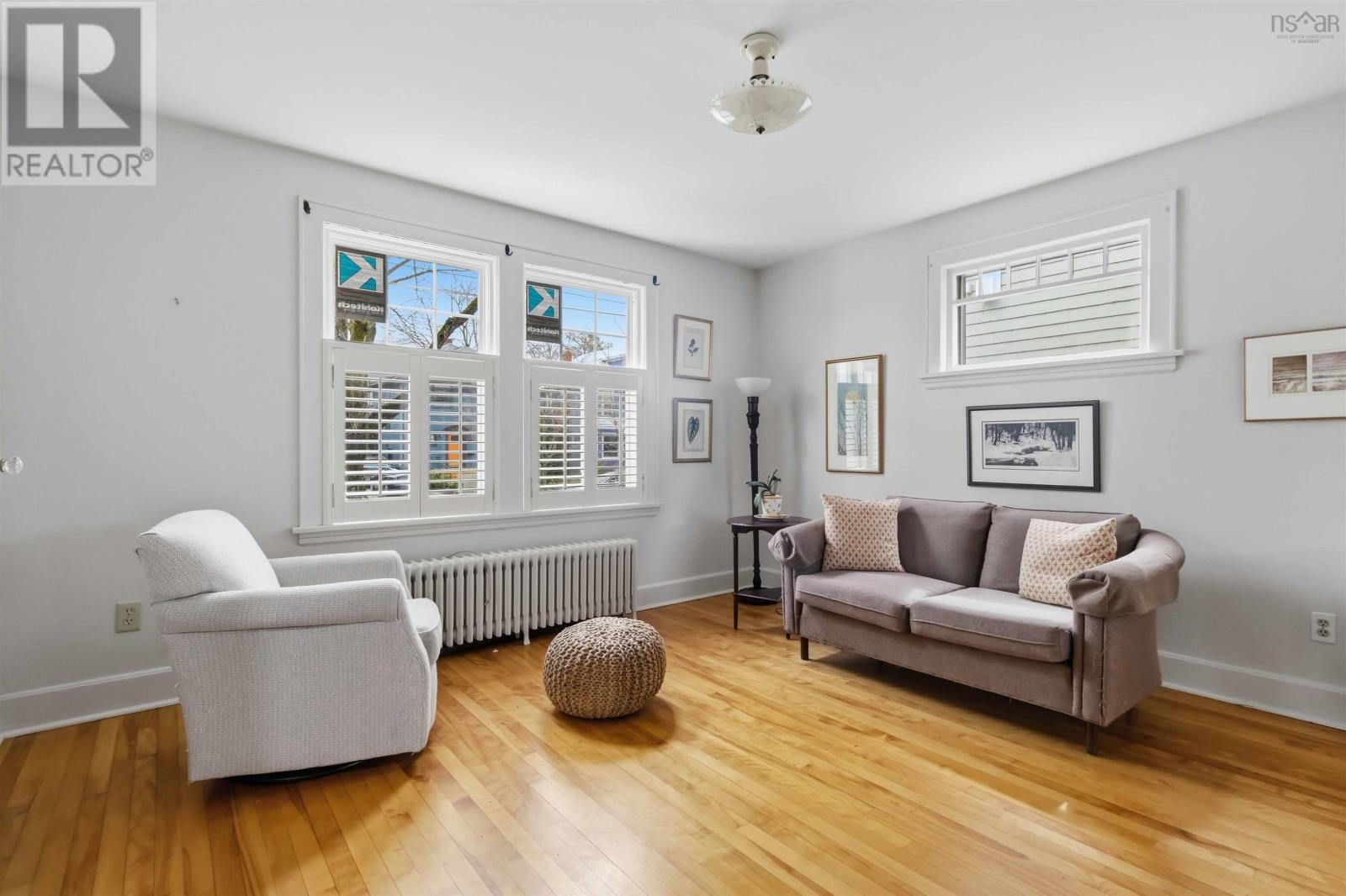 Property 8 of 49 of 1662 Walnut Street