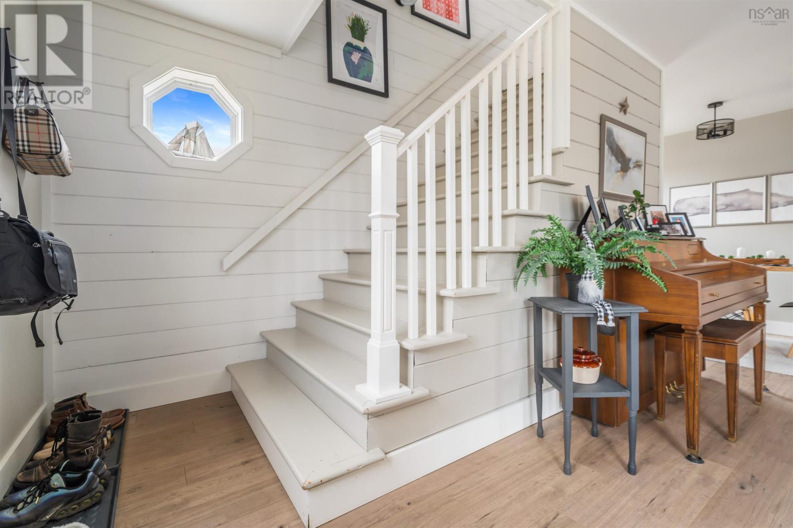 Property 24 of 49 of 1311 Glenmore Road