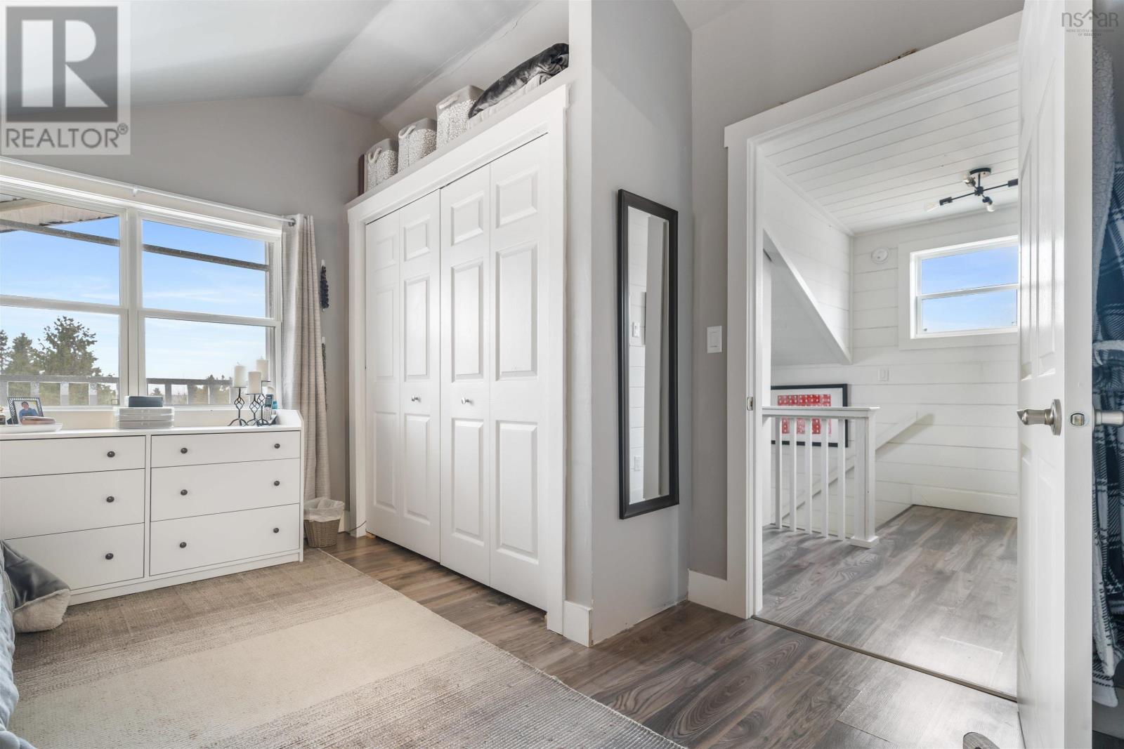 Property 30 of 49 of 1311 Glenmore Road