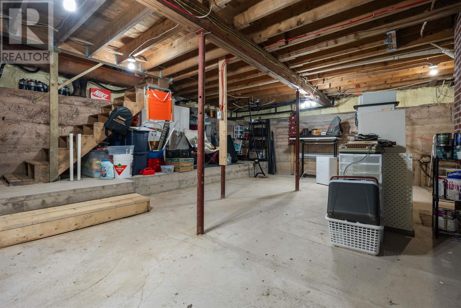 Property 38 of 49 of 1311 Glenmore Road