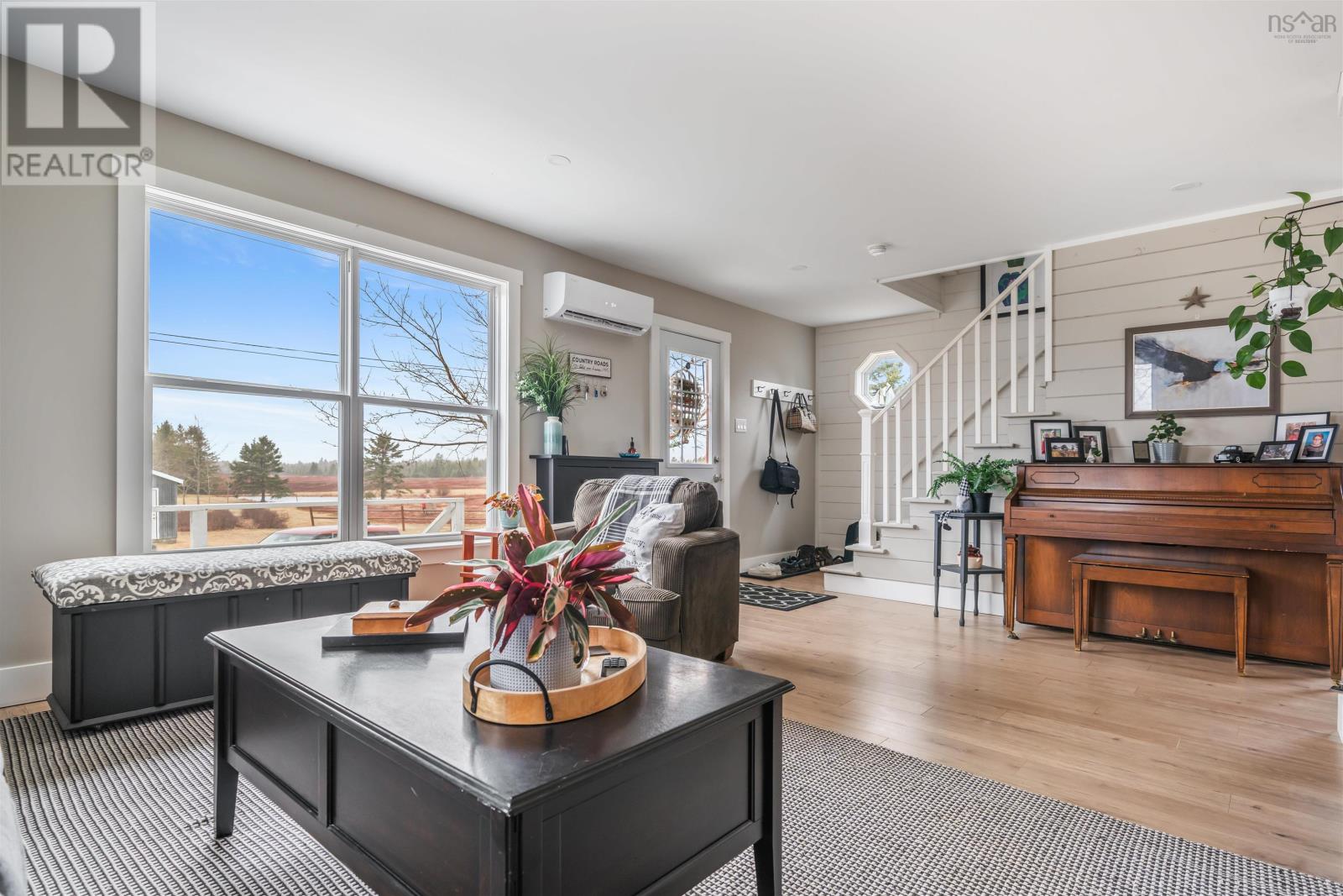 Property 7 of 49 of 1311 Glenmore Road