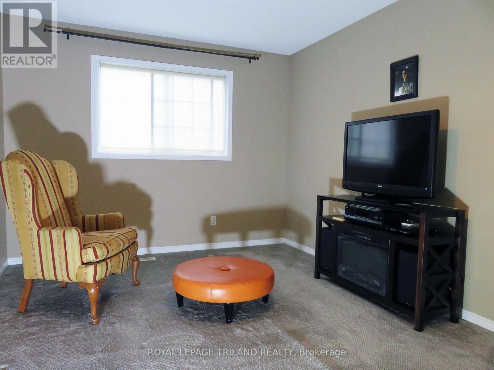 #25 505 PROUDFOOT LANE - 15