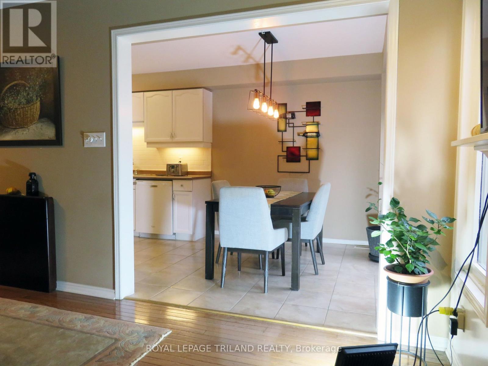 #25 505 PROUDFOOT LANE - 5