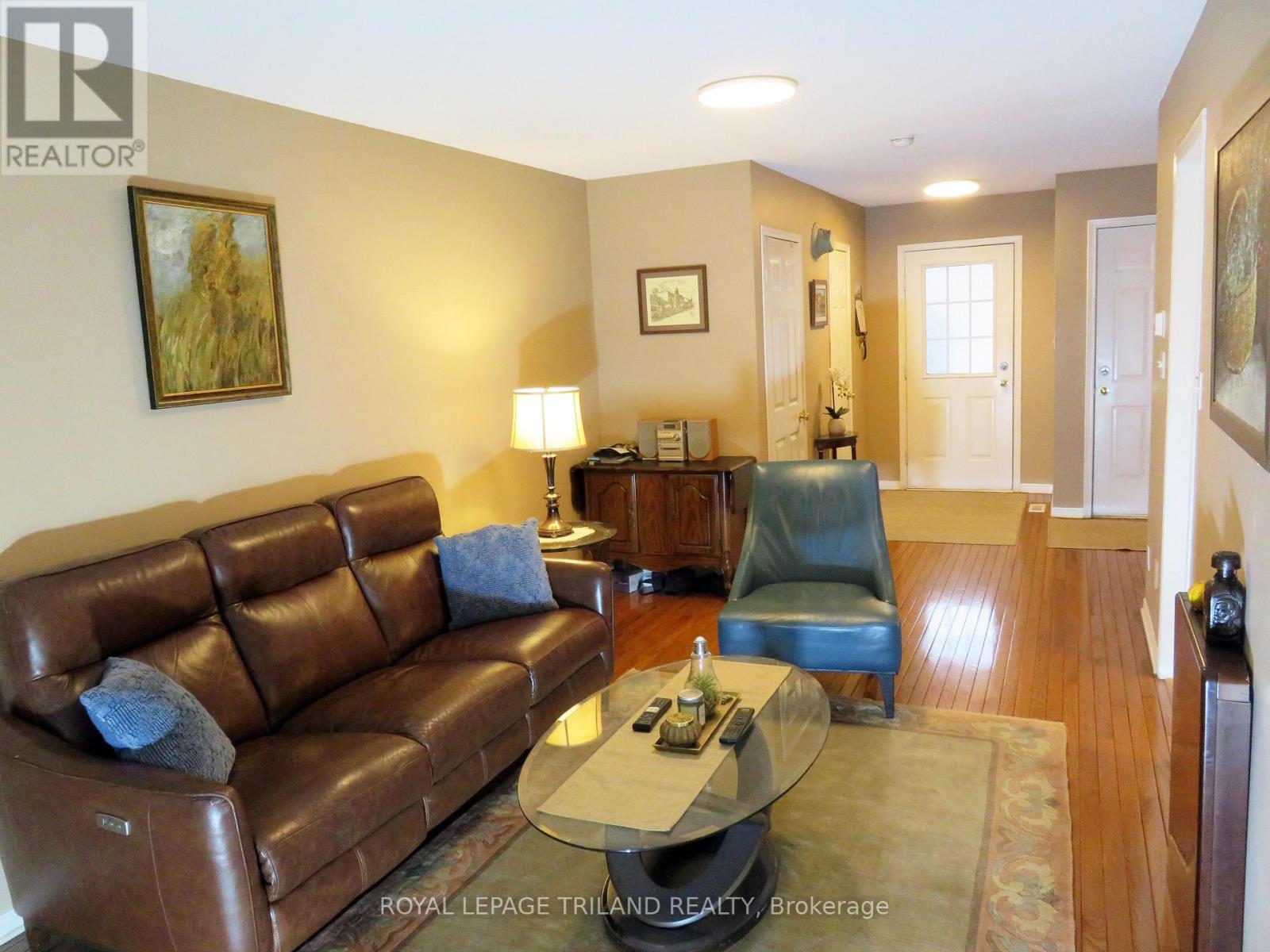 #25 505 PROUDFOOT LANE - 6