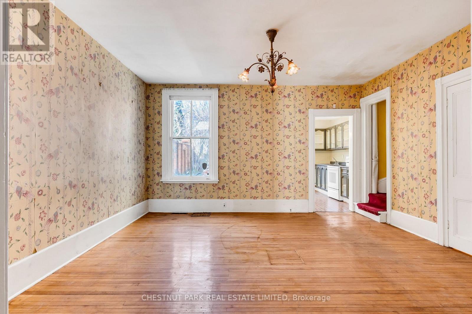108 AMELIA STREET - 20