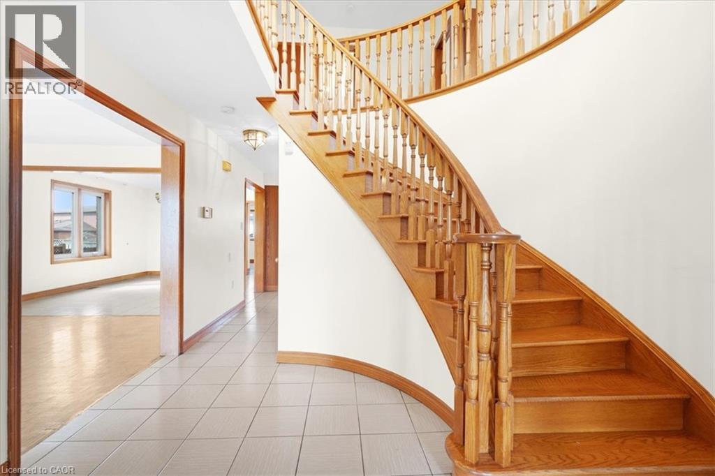 18 MARCEL Place - 16