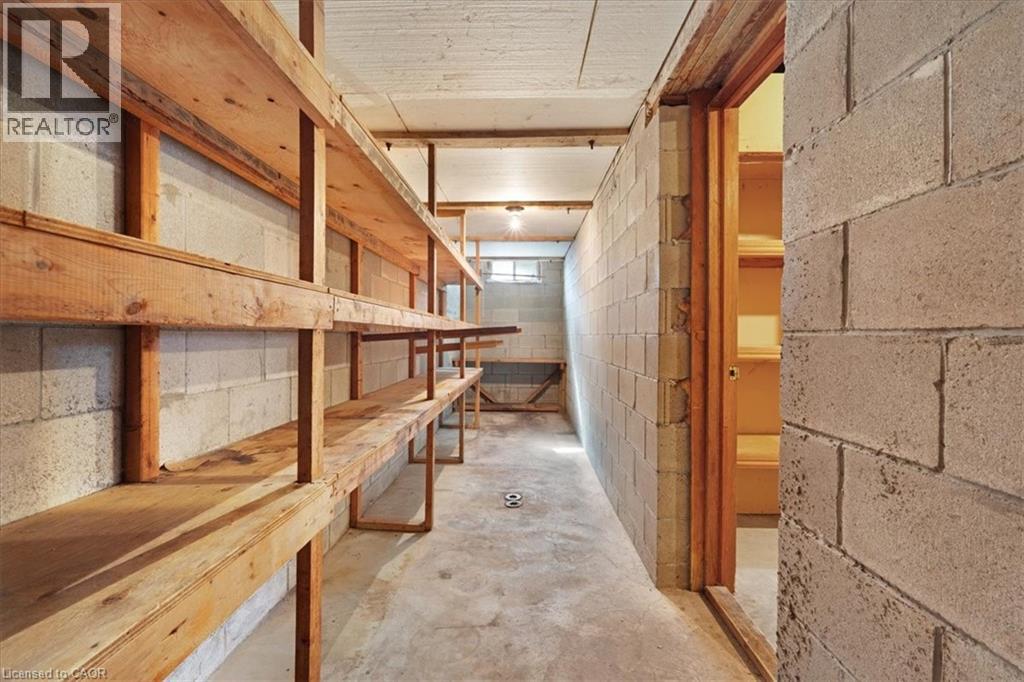 18 MARCEL Place - 34