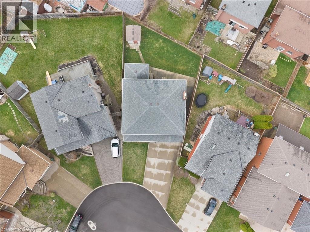 18 MARCEL Place - 39