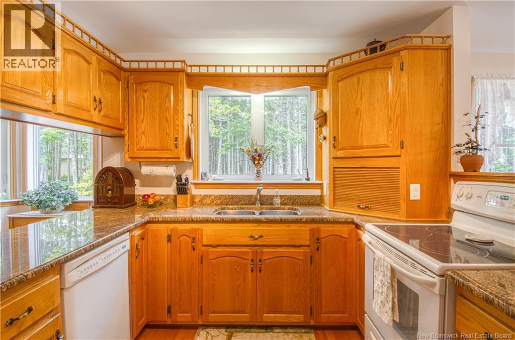 31 Sheila Avenue - 10