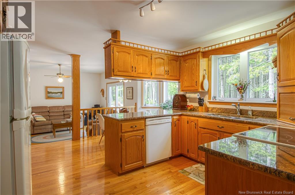 31 Sheila Avenue - 11