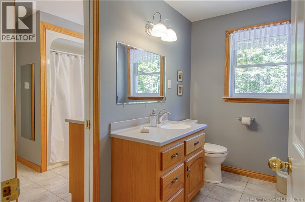 31 Sheila Avenue - 24