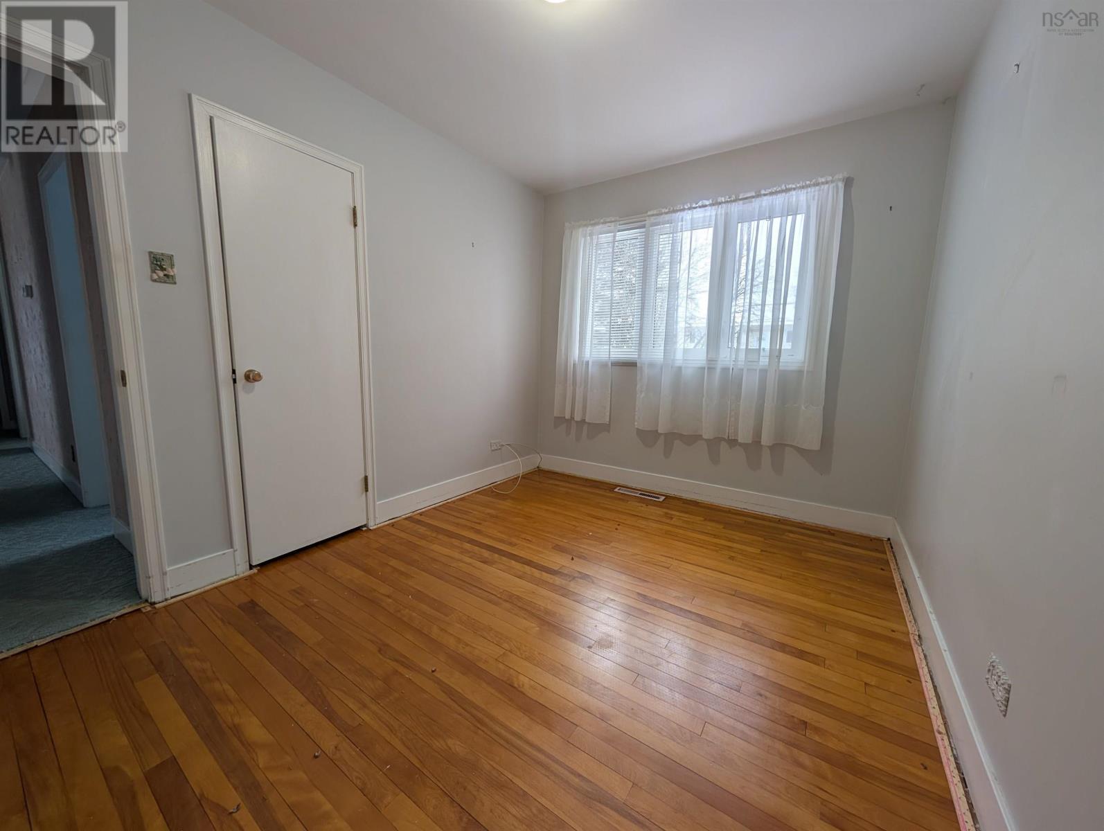 Property 23 of 48 of 22 Moira Street