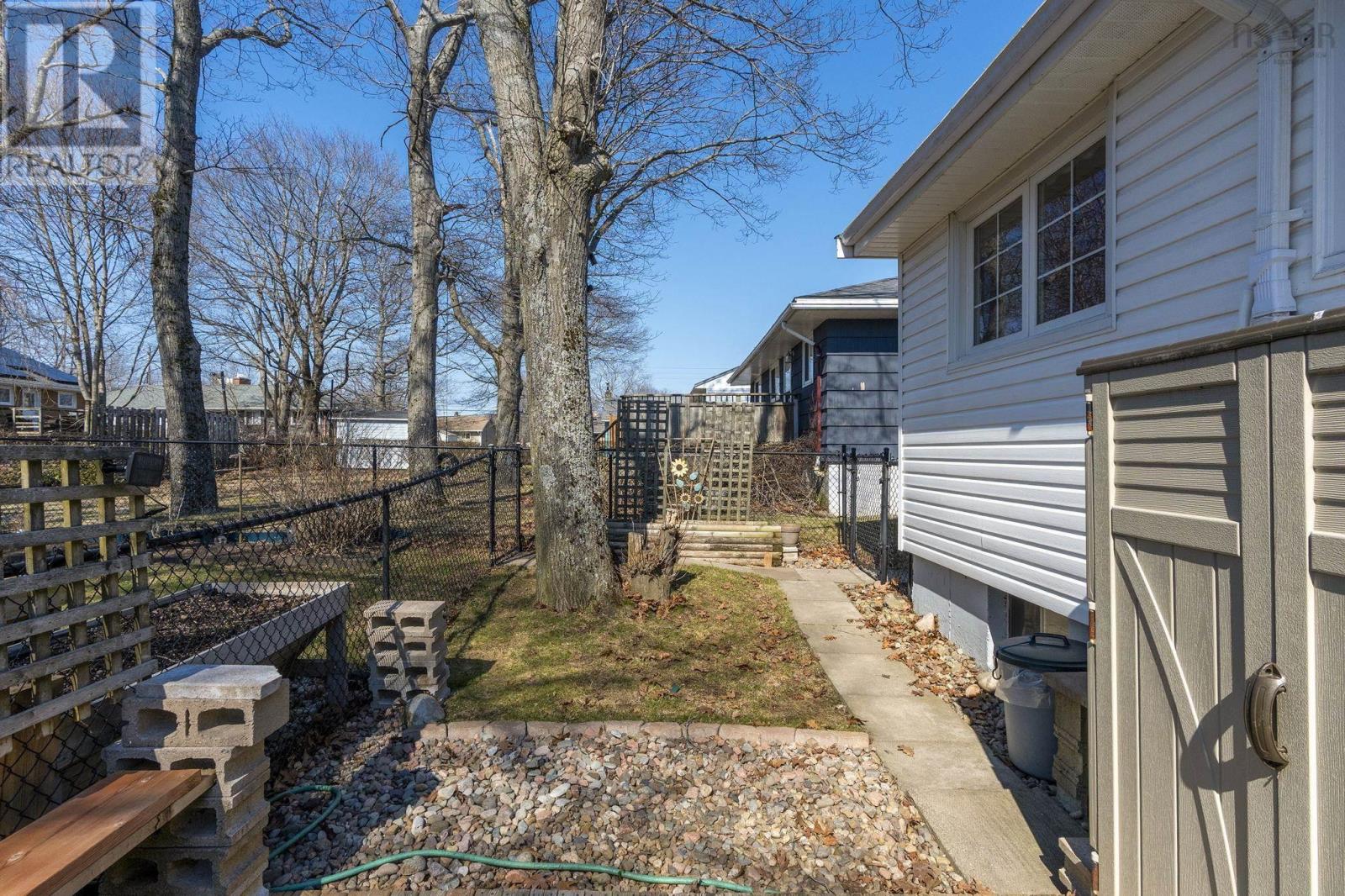 Property 36 of 50 of 105 Chappell Street NW