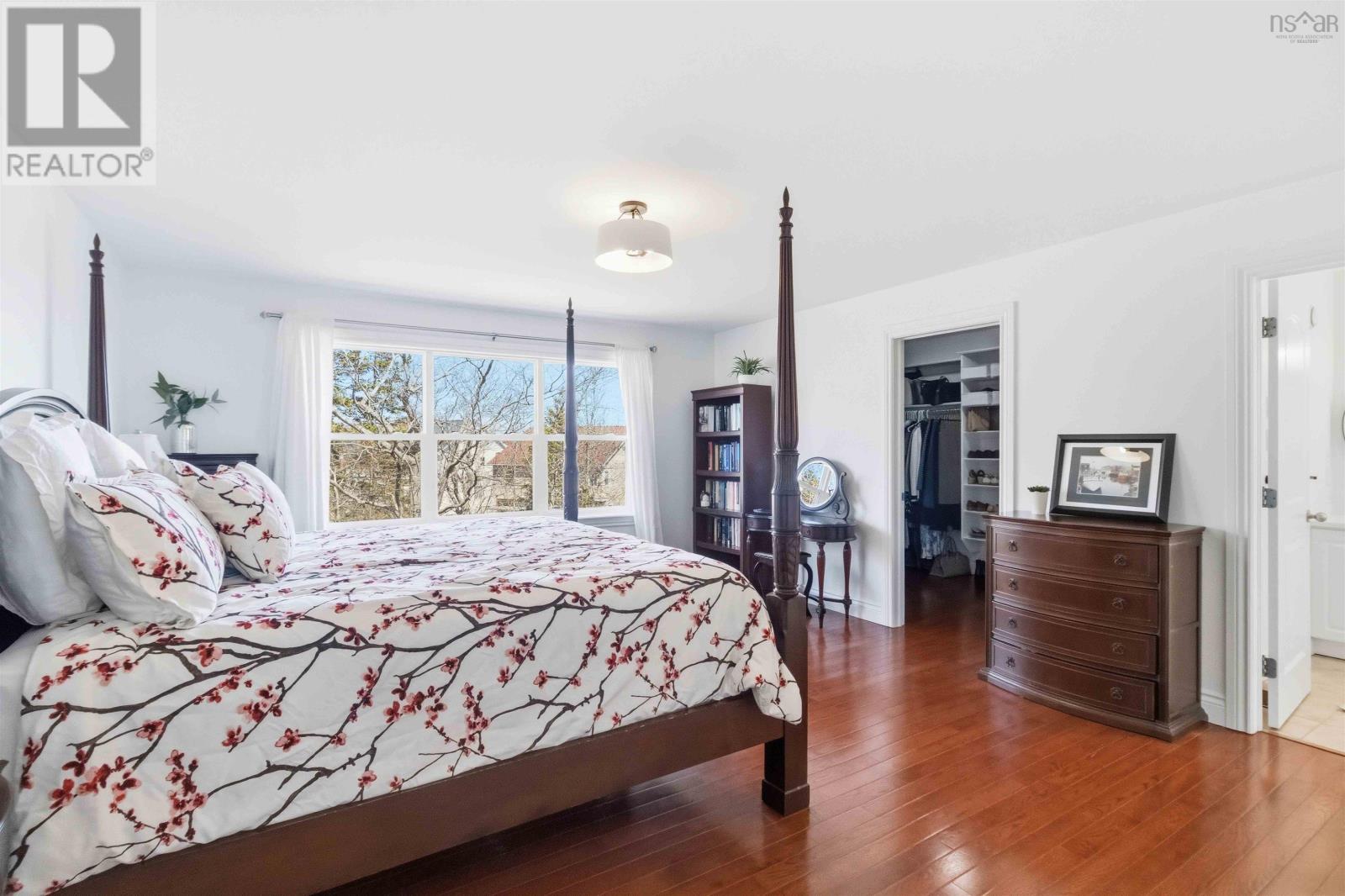 Property 16 of 34 of 109 Ravines Drive