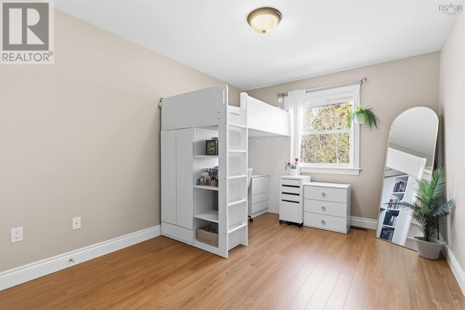 Property 24 of 34 of 109 Ravines Drive