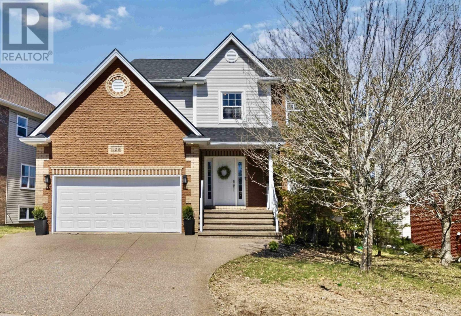 Property 34 of 34 of 109 Ravines Drive