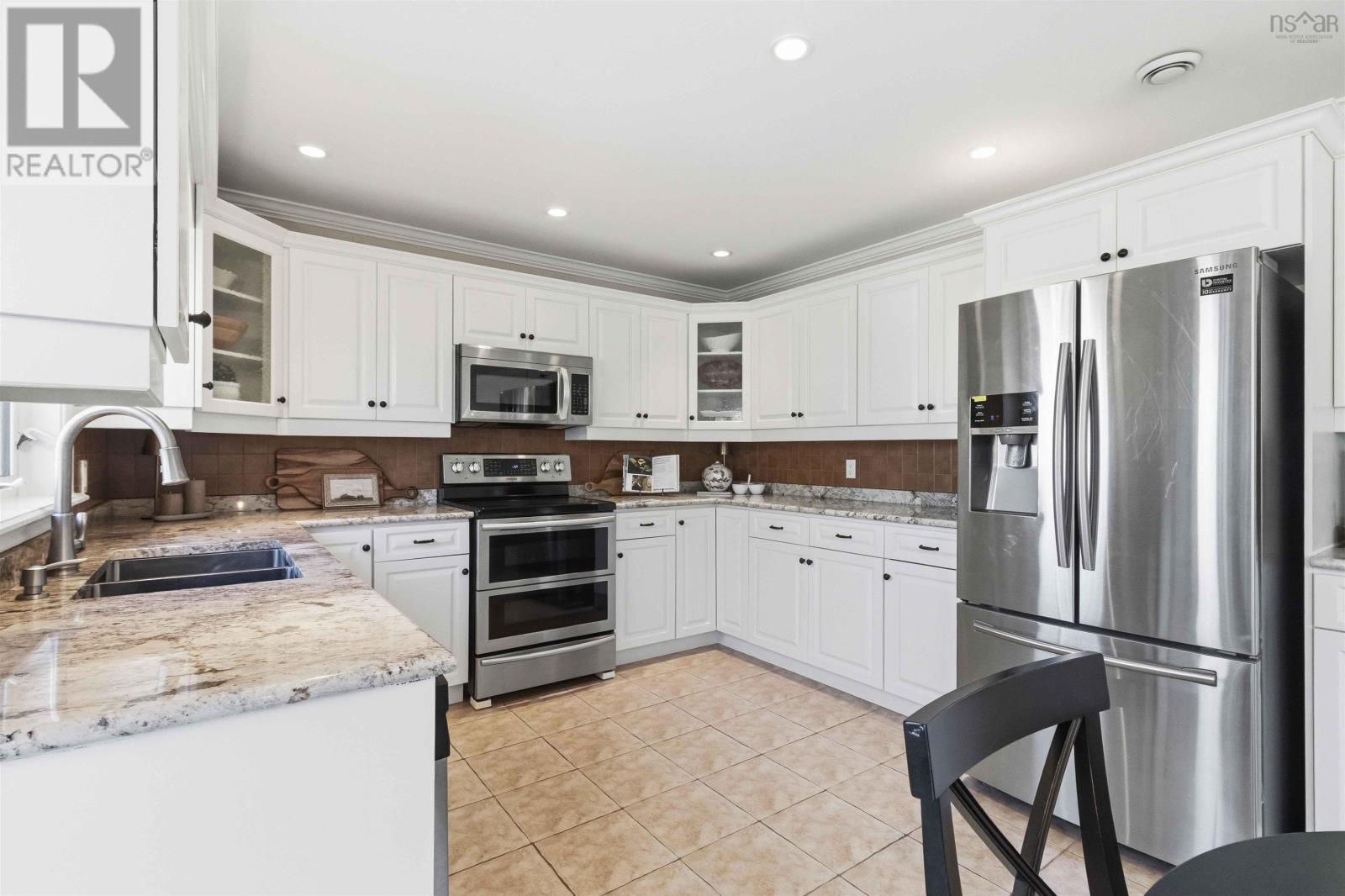 Property 9 of 34 of 109 Ravines Drive