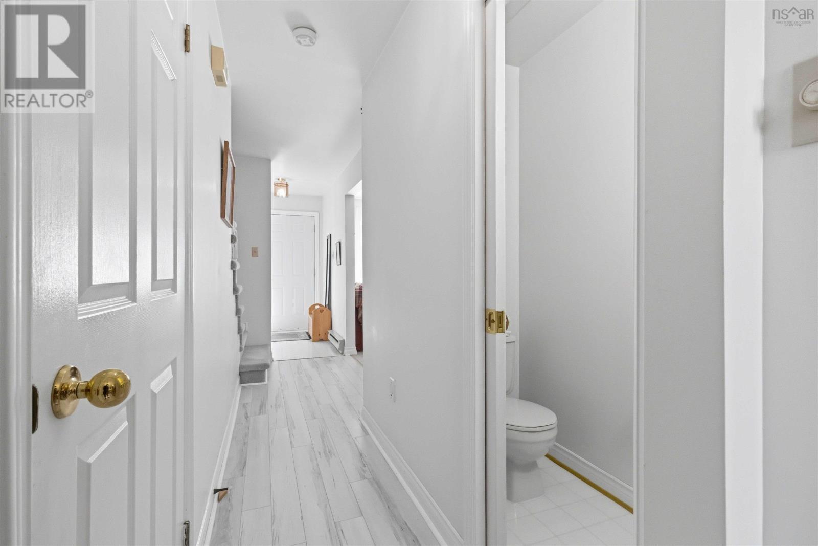 Property 16 of 33 of 40 Attenborough Court