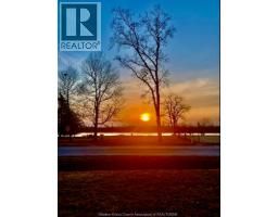 329 Crystal Bay Drive, Amherstburg, ON N9V4A7 Photo 10