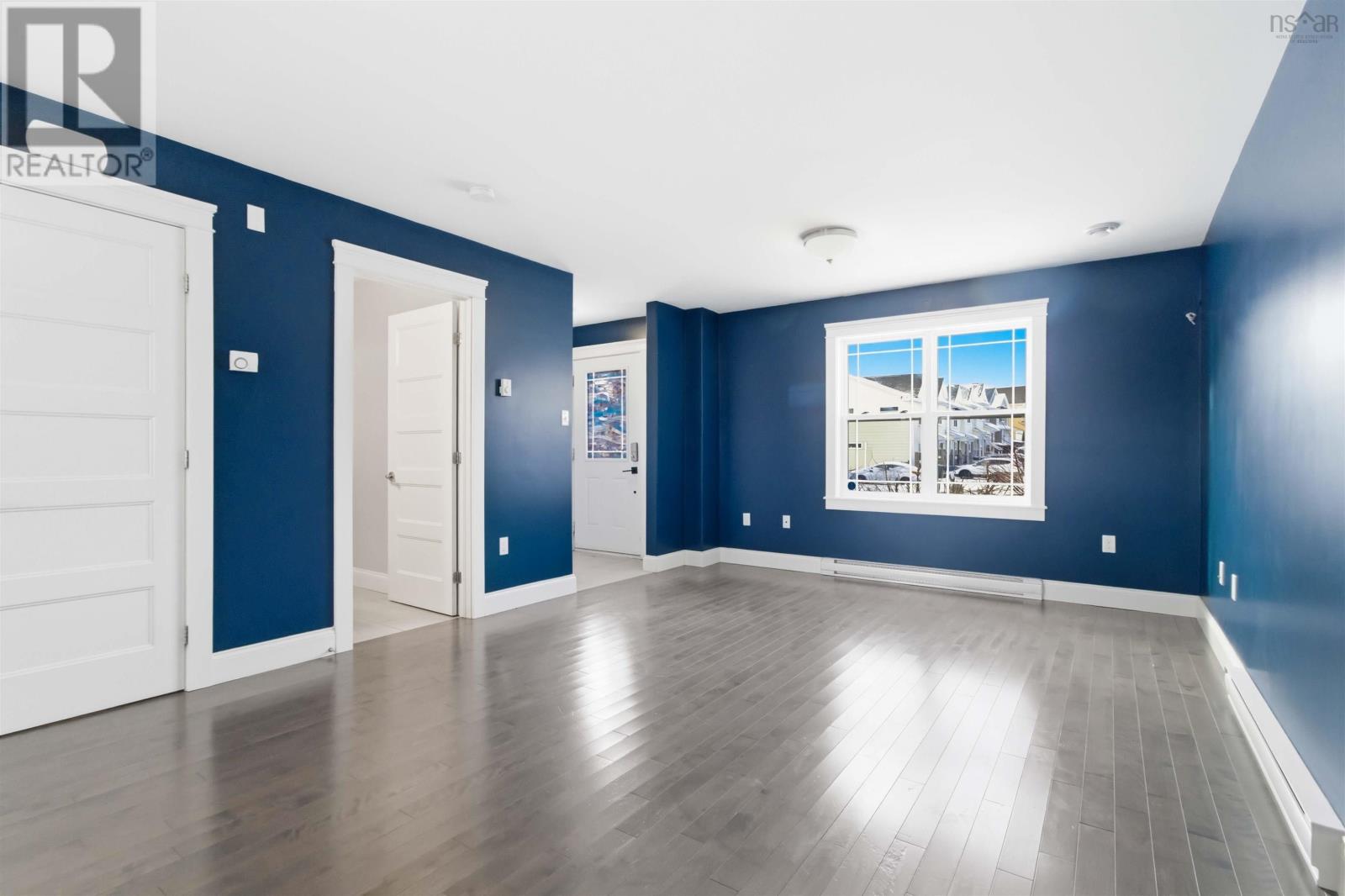 Property 3 of 41 of 218 Darlington Drive