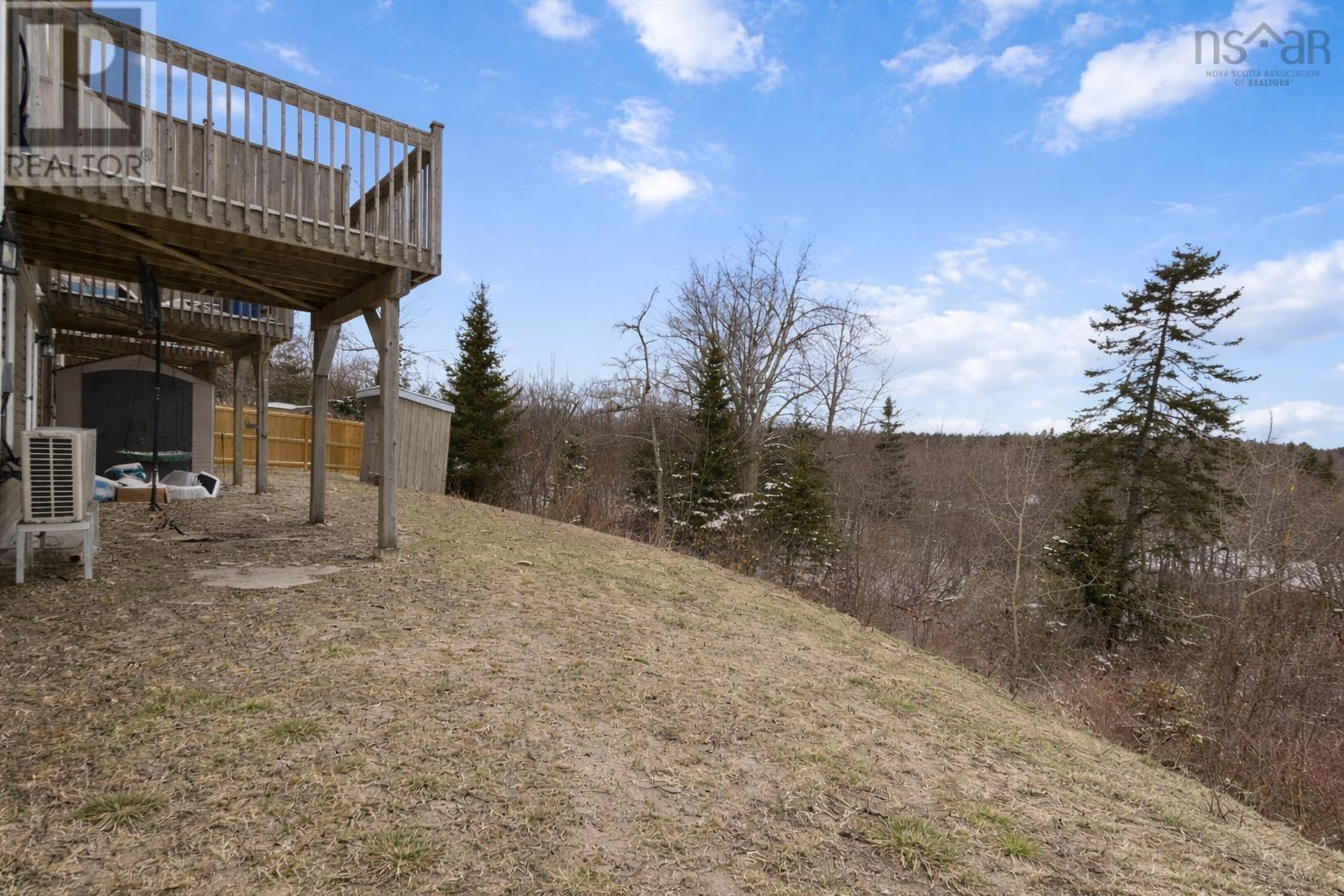 Property 37 of 41 of 218 Darlington Drive