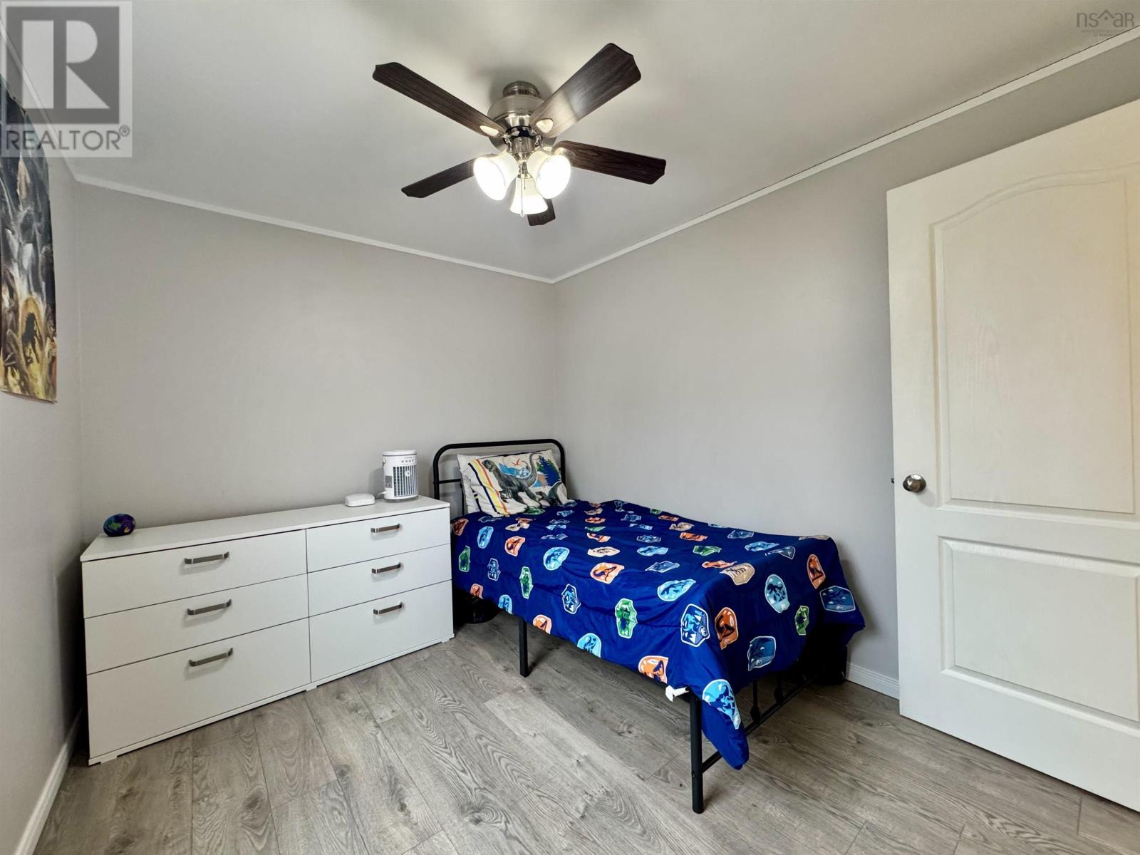 Property 26 of 38 of 14 Shirley Avenue