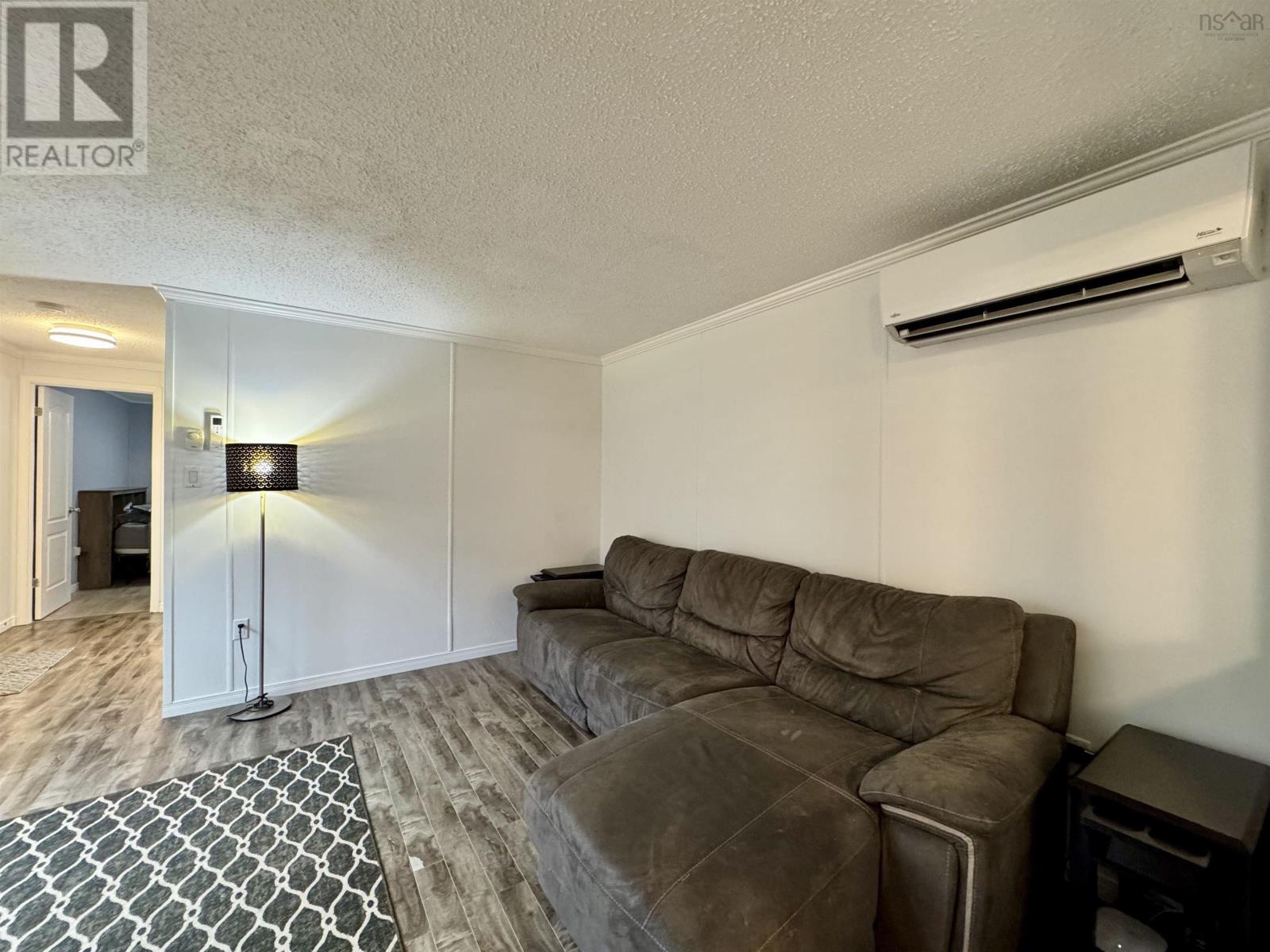 Property 31 of 38 of 14 Shirley Avenue