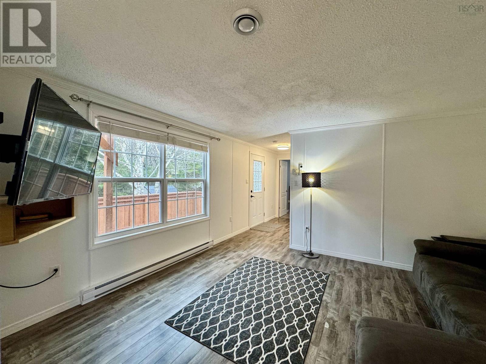 Property 5 of 38 of 14 Shirley Avenue