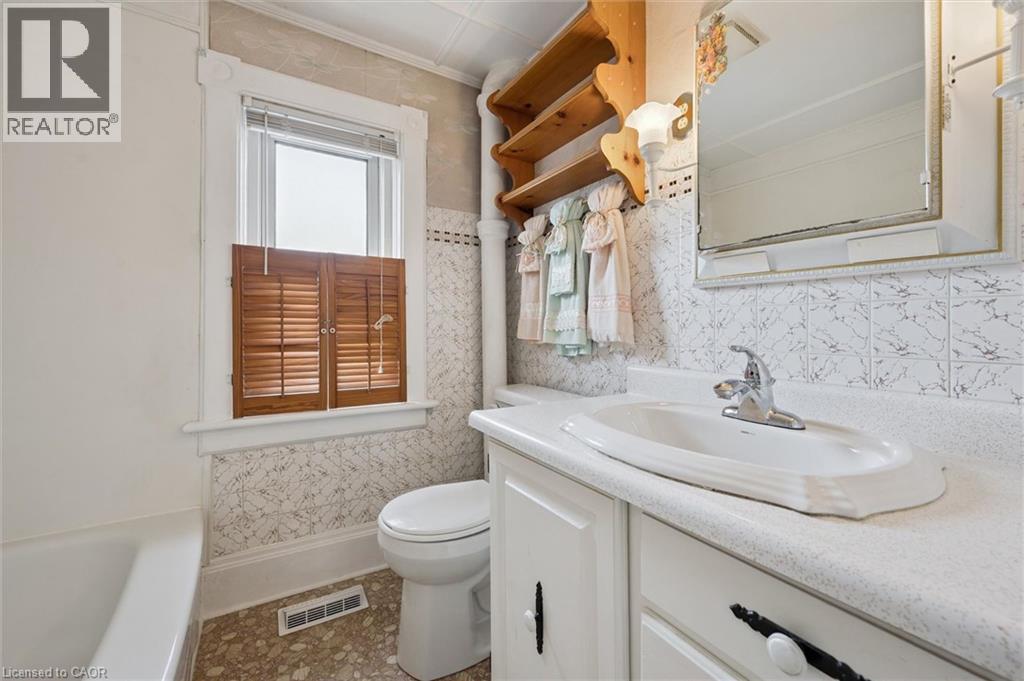 96 GLENMORRIS Street - 22