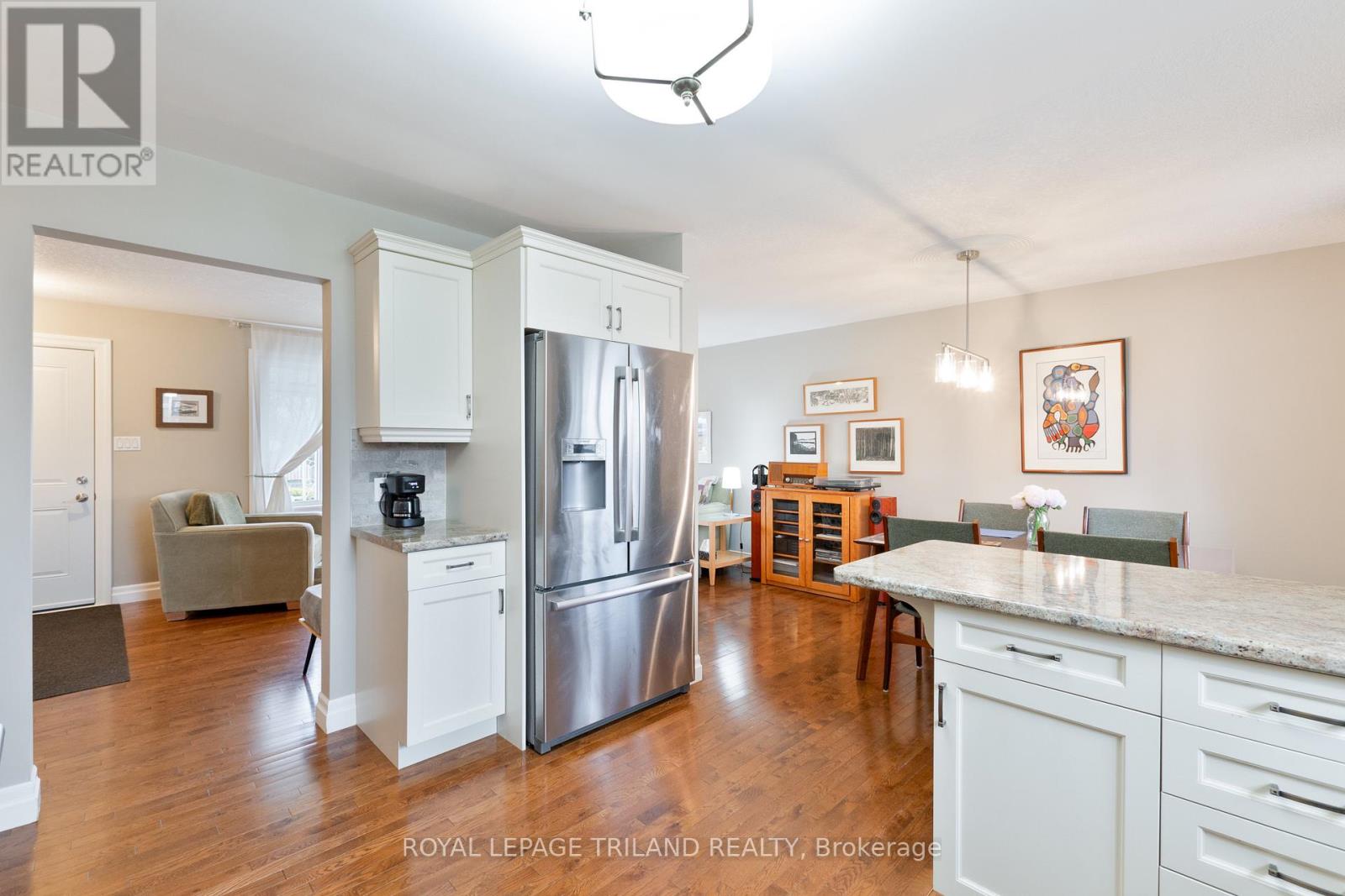 41 DUNWICH DRIVE - 13