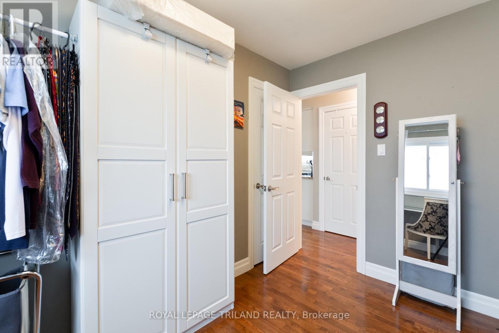 41 DUNWICH DRIVE - 21