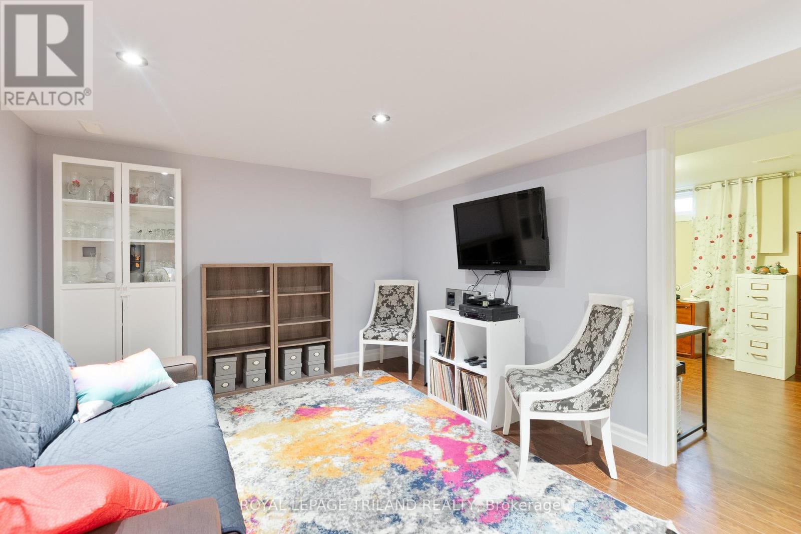 41 DUNWICH DRIVE - 28