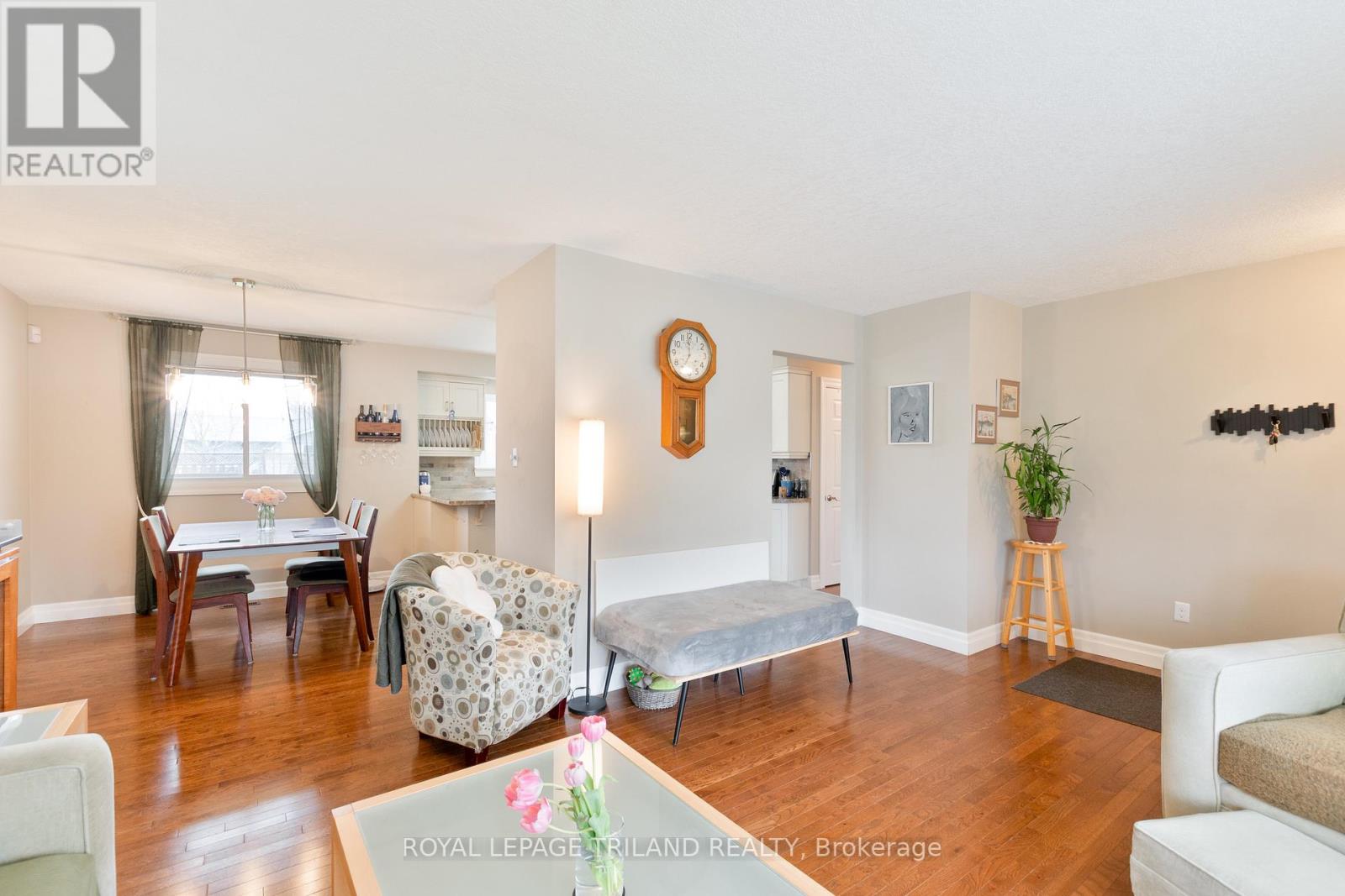 41 DUNWICH DRIVE - 8