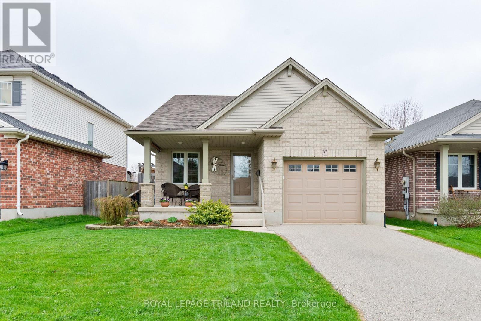 87 PINE VALLEY DRIVE - 1