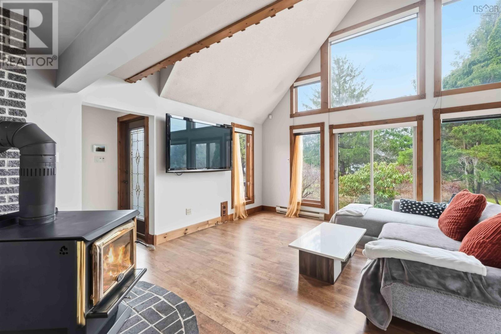 Property 23 of 45 of 44 Bluenose Drive